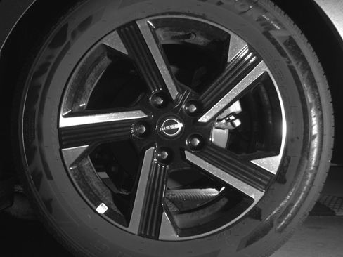 Used 2025 Nissan Sentra SV image 14