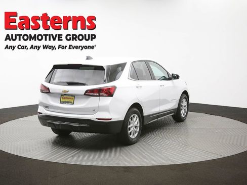 Used 2022 Chevrolet Equinox LT FWD image 39