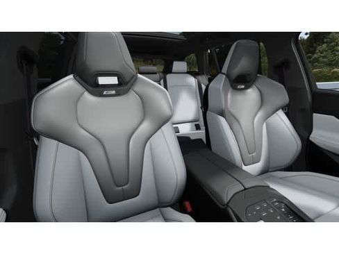 New 2026 BMW M5 Touring image 11