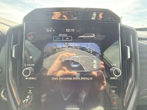 Used 2025 Subaru Forester Premium image 17