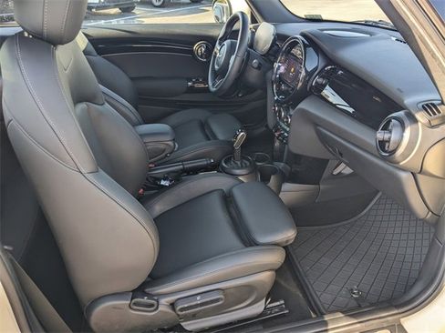 Used 2023 MINI Cooper S image 13