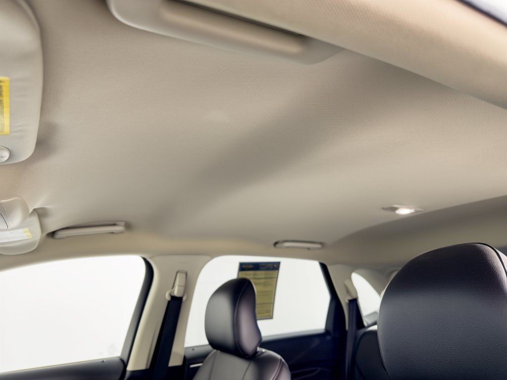 Used 2018 Ford Edge Titanium FWD image 27
