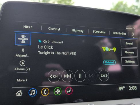 Used 2025 Chevrolet Blazer LT FWD image 18