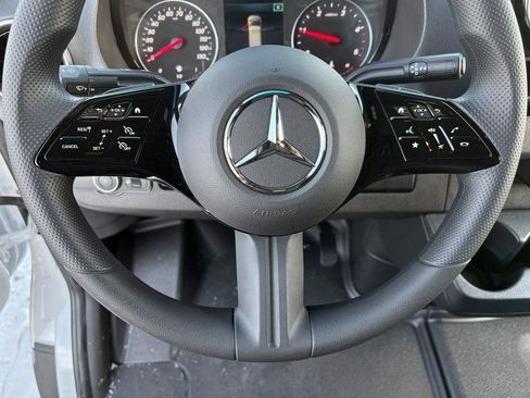 Used 2026 Mercedes-Benz Sprinter 2500 image 13