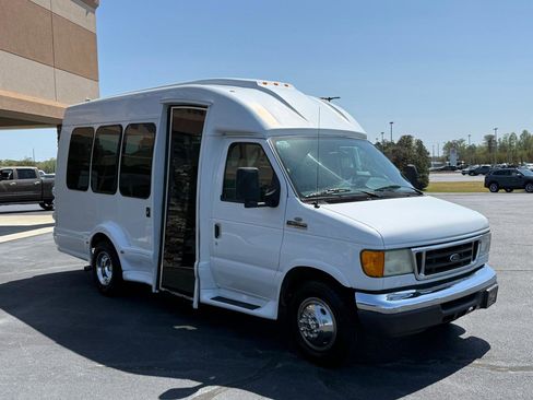 Used 2007 Ford E-350 and Econoline 350 Super Duty image 5