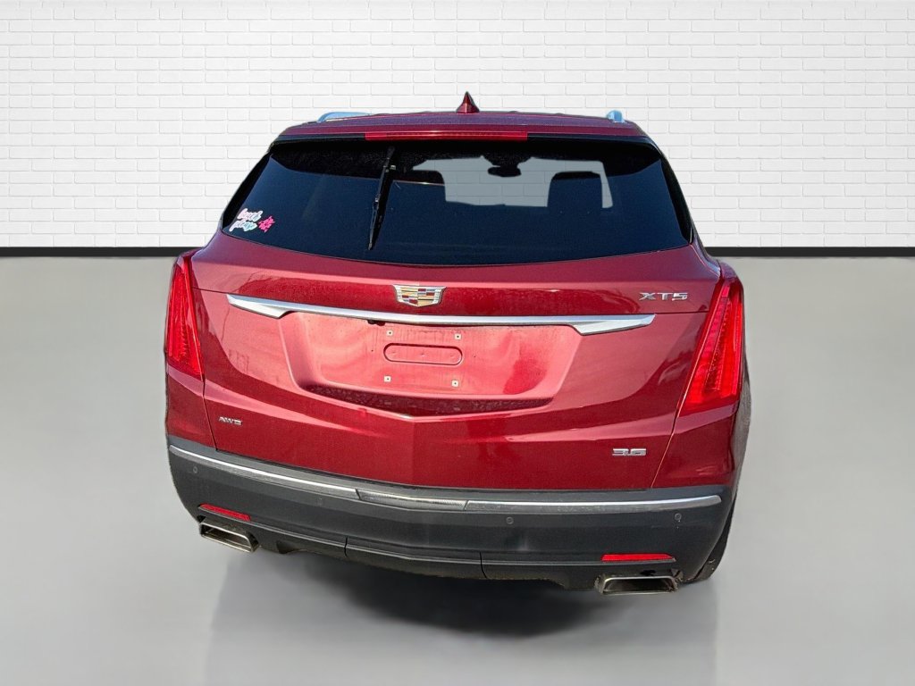 Used 2019 Cadillac XT5 Luxury AWD/4WD image 7