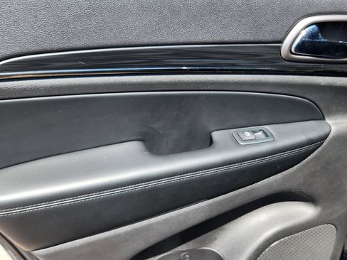 Used 2020 Jeep Grand Cherokee Limited X AWD/4WD image 14