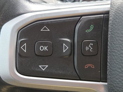 Used 2020 RAM 1500 Big Horn AWD/4WD image 12