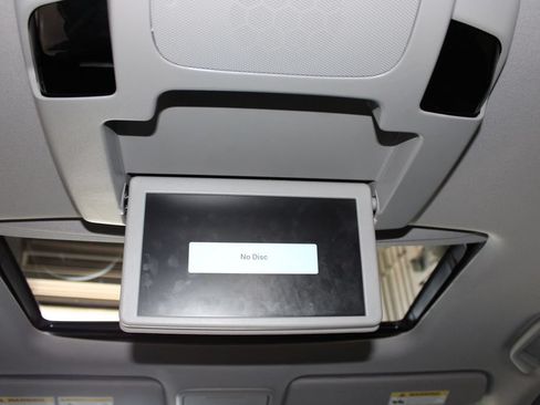Used 2021 Honda Pilot Touring image 19