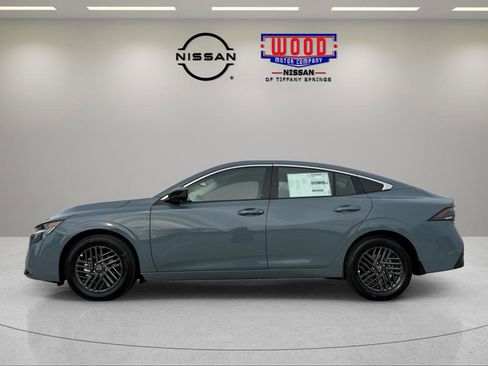 New 2026 Nissan Sentra SV w/ Floor Mat Package FWD image 6