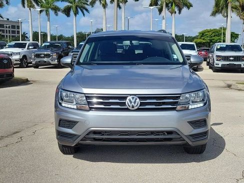 Used 2021 Volkswagen Tiguan S FWD image 2