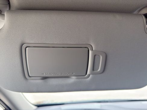 New 2026 Nissan Murano SV image 24