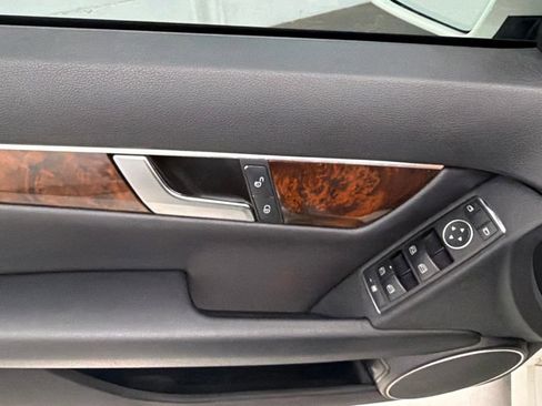 Used 2012 Mercedes-Benz C 300 4MATIC Sedan image 21