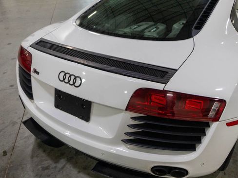 Used 2009 Audi R8 V8 image 21