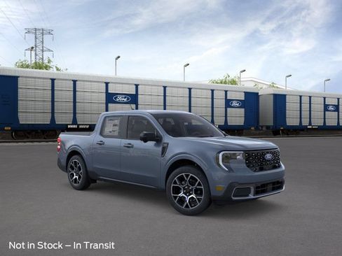 New 2026 Ford Maverick Lariat w/ 4K Tow Package AWD/4WD image 7