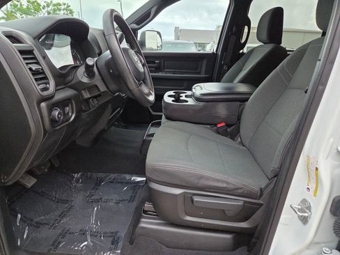 Used 2022 RAM 3500 Tradesman AWD/4WD image 21
