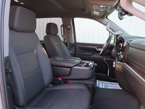 Used 2026 GMC Sierra 3500 SLE w/ SLE Convenience Package AWD/4WD image 25