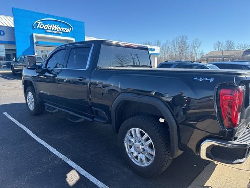 Used 2022 GMC Sierra 2500 SLE w/ SLE Value Package; image 7