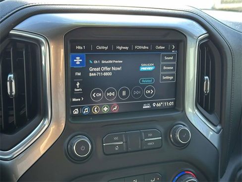 Used 2020 Chevrolet Silverado 1500 LT Trail Boss image 9