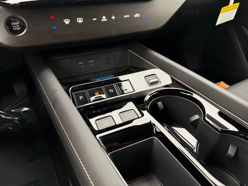 New 2026 Nissan Murano Platinum AWD/4WD image 31