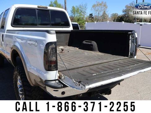 Used 2006 Ford F250 Lariat AWD/4WD image 11