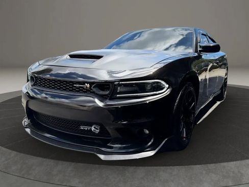 Used 2020 Dodge Charger Scat Pack w/ Plus Group image 7