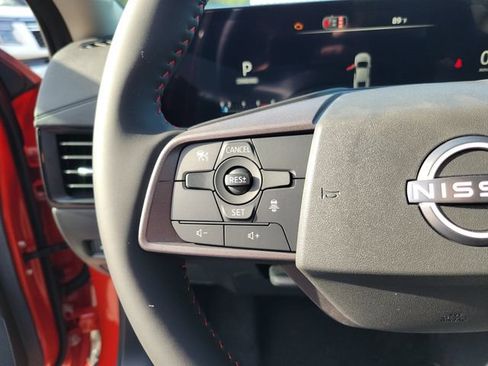 New 2026 Nissan Sentra SR w/ Floor Mat Package FWD image 20