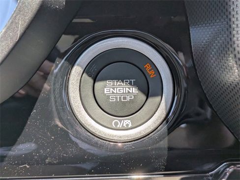 New 2025 RAM 1500 Limited image 33