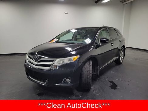 Used 2013 Toyota Venza XLE w/ XLE Premium Pkg image 4
