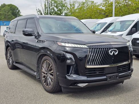 Used 2025 INFINITI QX80 Autograph AWD/4WD image 3