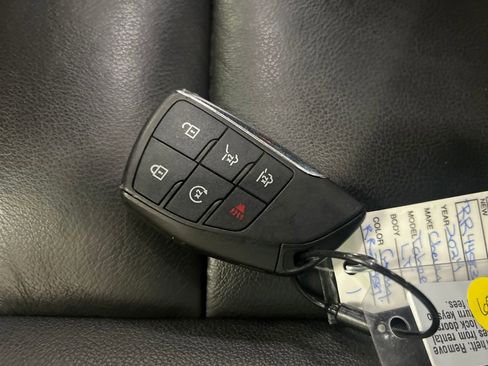 Used 2024 Chevrolet Tahoe LT image 30