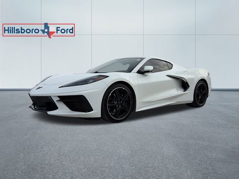 Used 2020 Chevrolet Corvette Stingray Premium Cpe w/ 3LT Preferred Equipment Group image 1