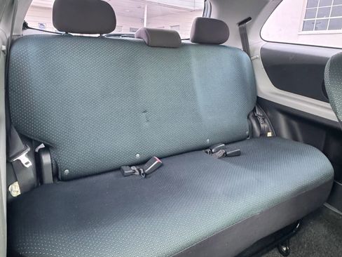 Used 2008 Toyota Yaris S image 11