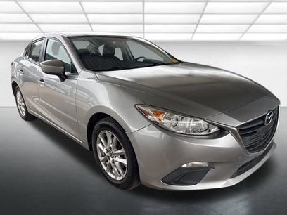 Used 2016 MAZDA MAZDA3 i Sport w/ Preferred Equipment Package