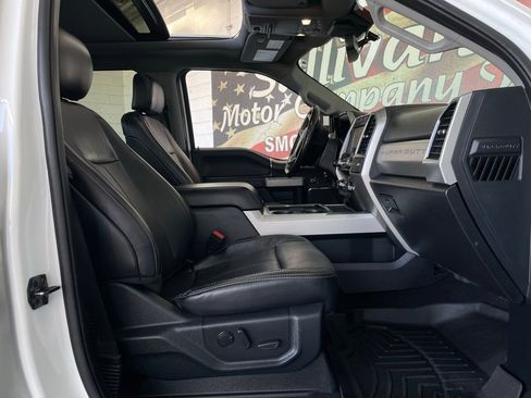 Used 2020 Ford F350 Lariat w/ Lariat Ultimate Package image 28