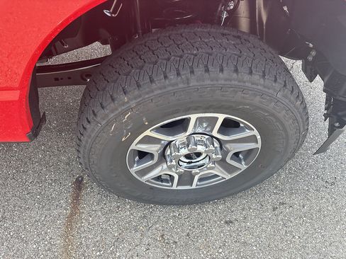 New 2026 Ford F250 Lariat AWD/4WD image 12