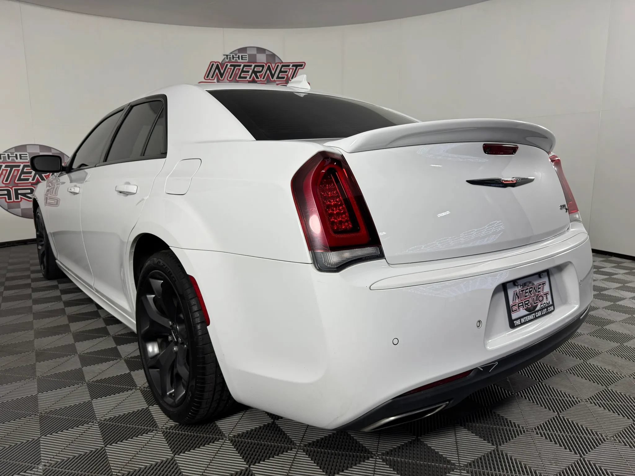 Used 2021 Chrysler 300 S w/ S Model Appearance Package RWD image 27