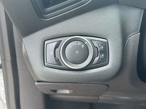 Used 2015 Ford C-MAX SEL w/ Equipment Group 302A FWD image 21