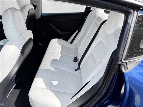 Used 2023 Tesla Model 3 Performance AWD/4WD image 18