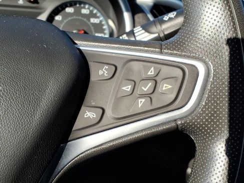 Used 2022 Chevrolet Malibu LS image 19