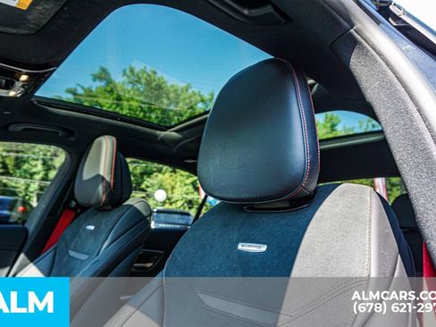 Used 2024 Mercedes-Benz C 43 AMG 4MATIC Sedan w/ Pinnacle Trim Package image 18