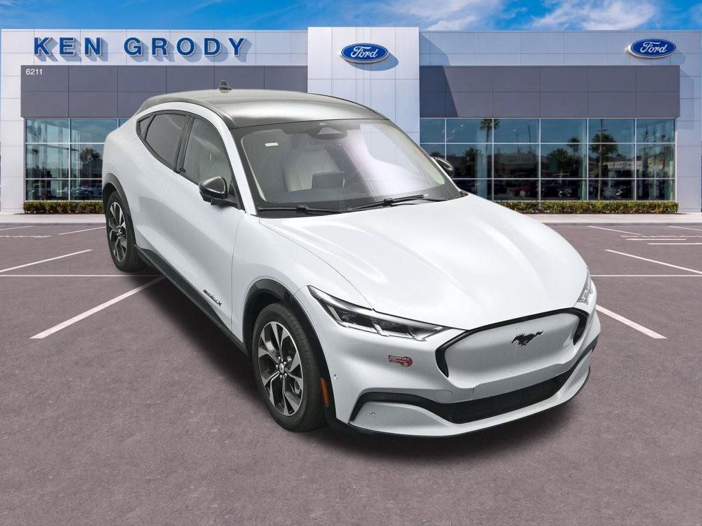 Used 2023 Ford Mustang Mach-E Premium RWD image 11