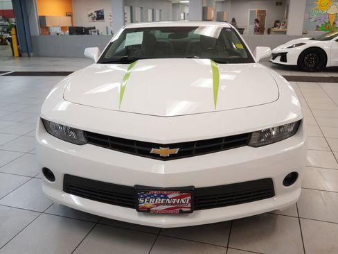 Used 2015 Chevrolet Camaro LT w/ 1LT Preferred Package RWD image 14