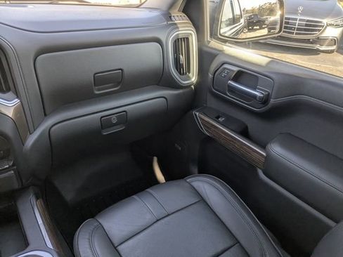 Used 2019 Chevrolet Silverado 1500 High Country w/ Z71 Off-Road Package image 18