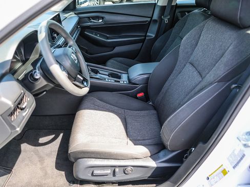 Certified 2023 Honda Accord EX image 10