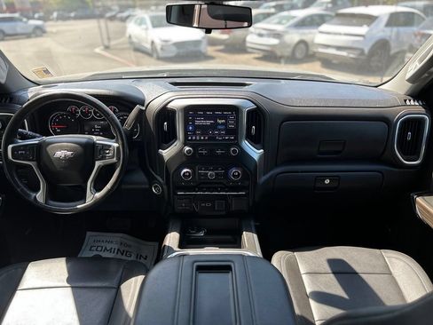 Used 2022 Chevrolet Silverado 1500 LT Trail Boss w/ Convenience Package II AWD/4WD image 23