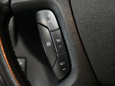 Used 2021 Chevrolet Express 2500 Extended w/ Driver Convenience Package image 14