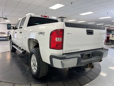 Used 2012 Chevrolet Silverado 2500 LT w/ Convenience Package AWD/4WD image 6