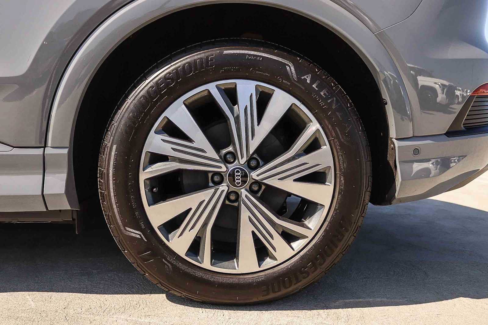 Used 2023 Audi Q4 e-tron Premium Plus w/ Premium Plus RWD image 13