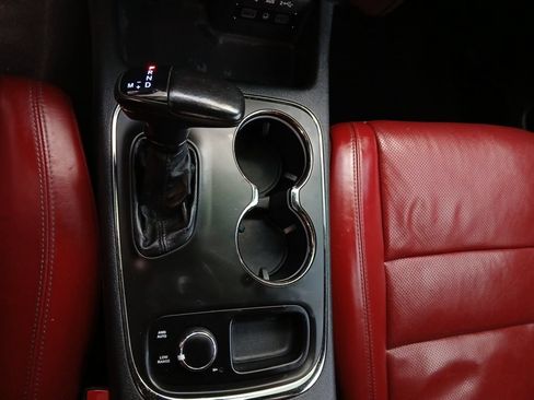 Used 2020 Dodge Durango R/T w/ Technology Group AWD/4WD image 10